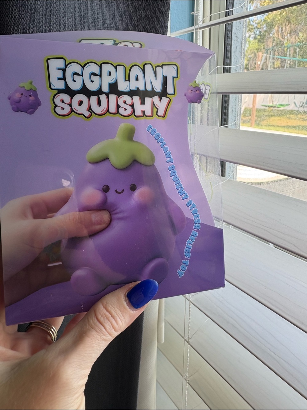 Jumbo eggplant squishy - Picture 6 of 6